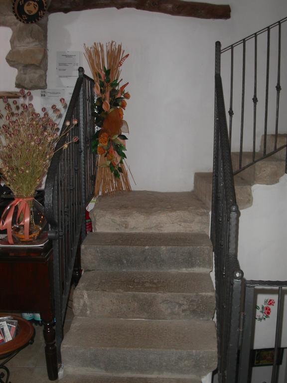 Locanda La Rosa Pauli Arbarei Ngoại thất bức ảnh